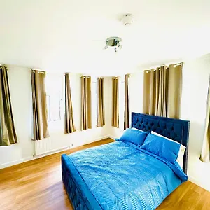 Mika Homestay